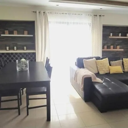 Bel 2 Au Coeur D'albufeira, Proche De La Magnifique De Oura Et Des Loisirs *